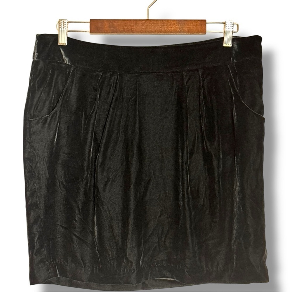 GAP Size 12 Women’s Black Velour A-Line Mini Skirt NWT - Picture 13 of 15